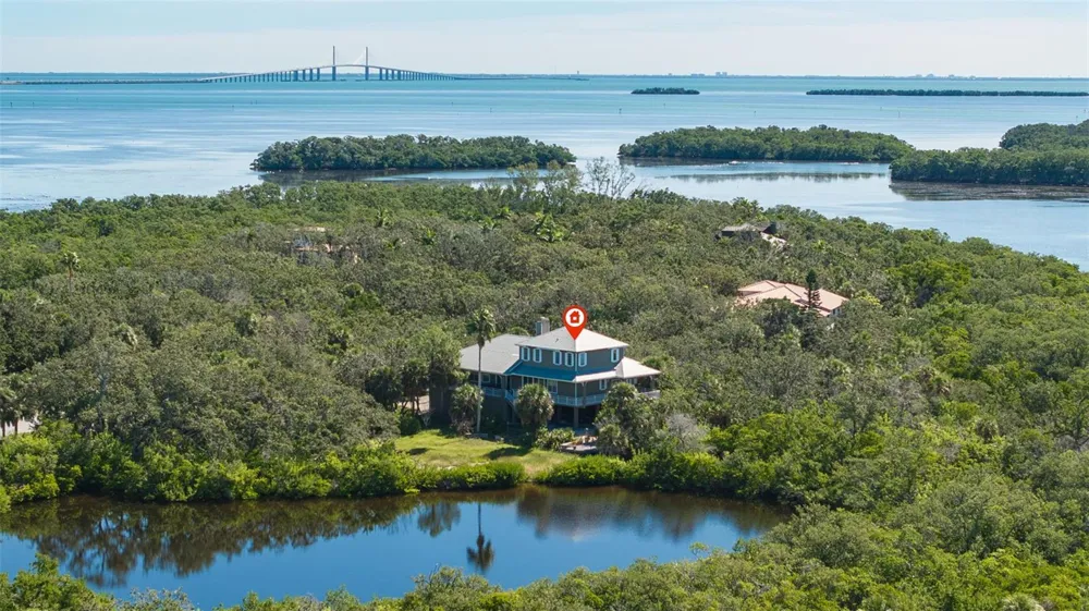 2000 BAYVIEW DRIVE Tierra Verde, FL 33715