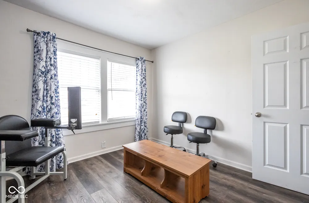 417 W 38th Street Anderson, IN 46013