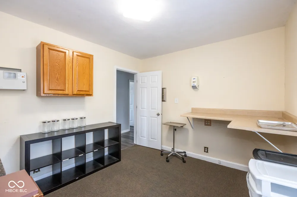 417 W 38th Street Anderson, IN 46013