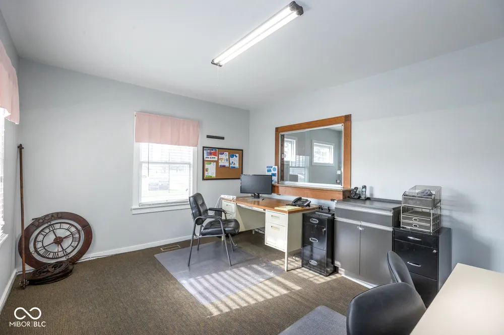417 W 38th Street Anderson, IN 46013