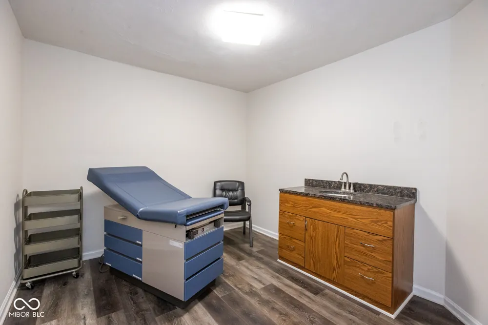 417 W 38th Street Anderson, IN 46013