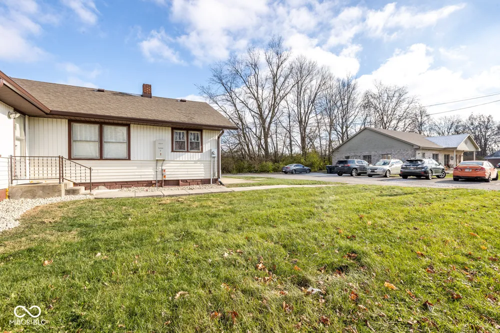 417 W 38th Street Anderson, IN 46013