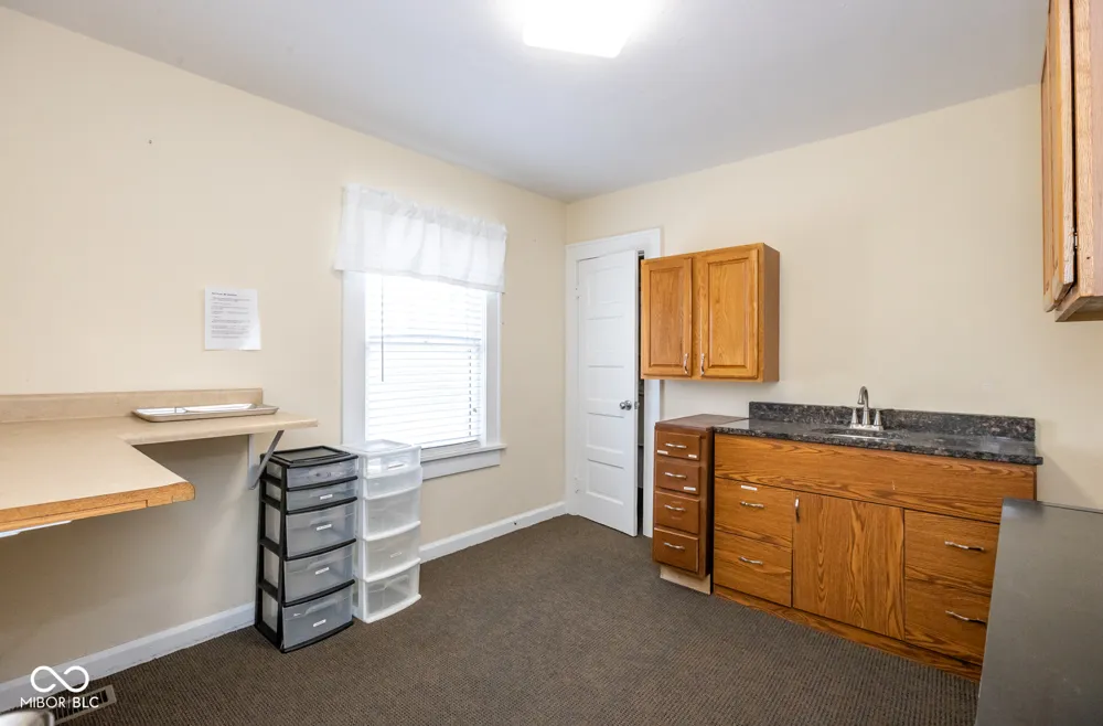 417 W 38th Street Anderson, IN 46013