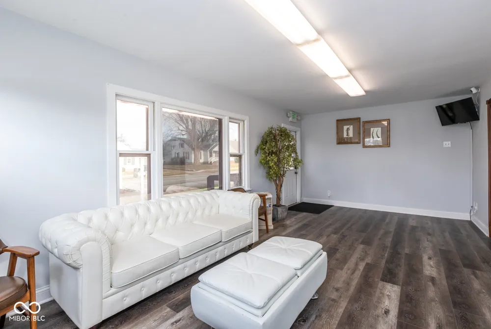 417 W 38th Street Anderson, IN 46013