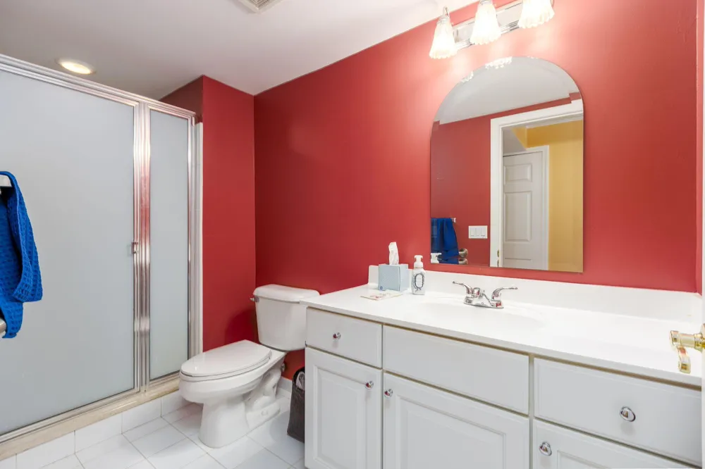 37868 Jefferson Avenue Harrison Township, MI 48045