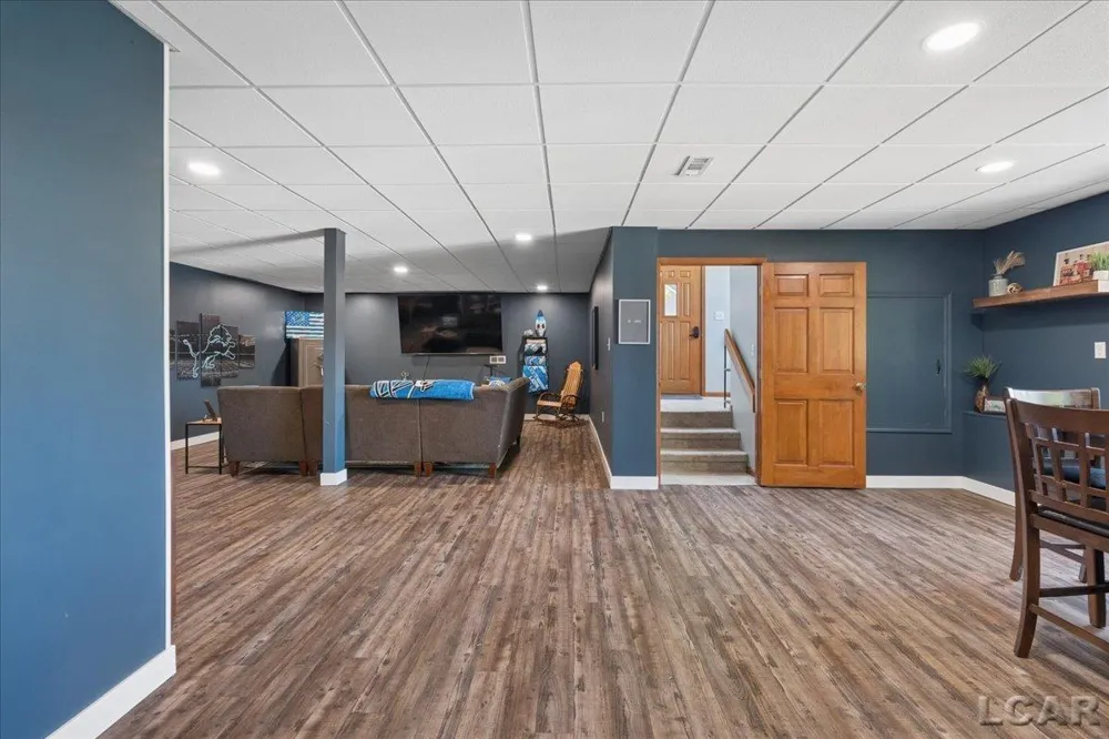567 Pentecost Highway Franklin Township, MI 49265