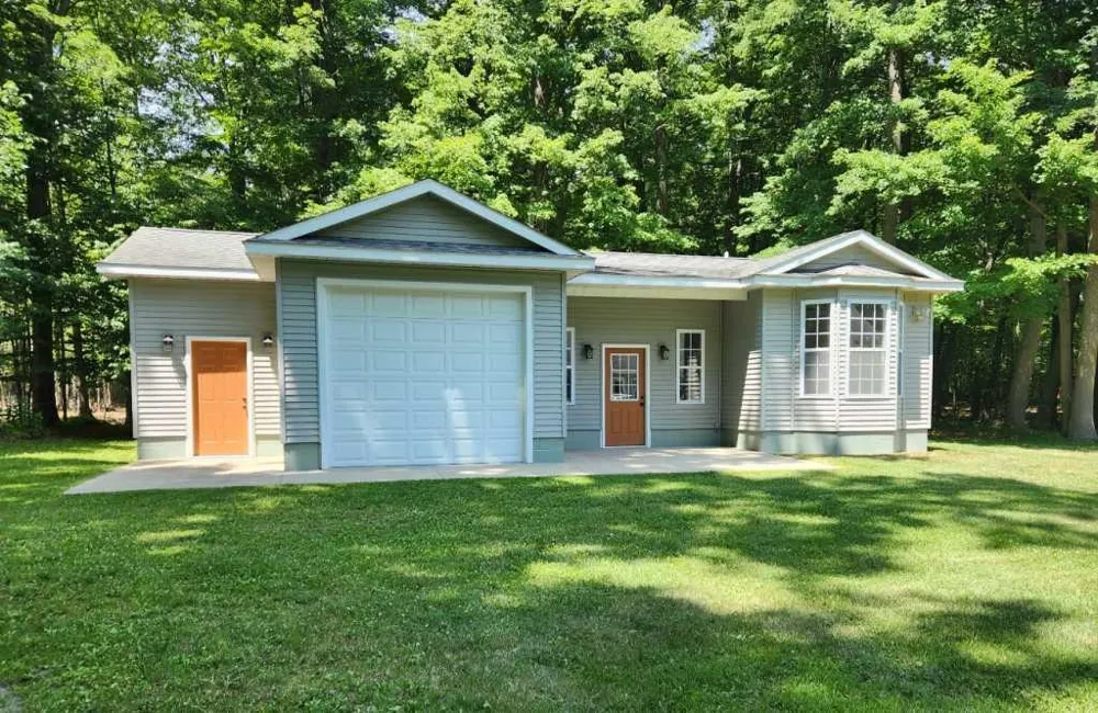 3250 Juniper Drive Surrey Township, MI 48622