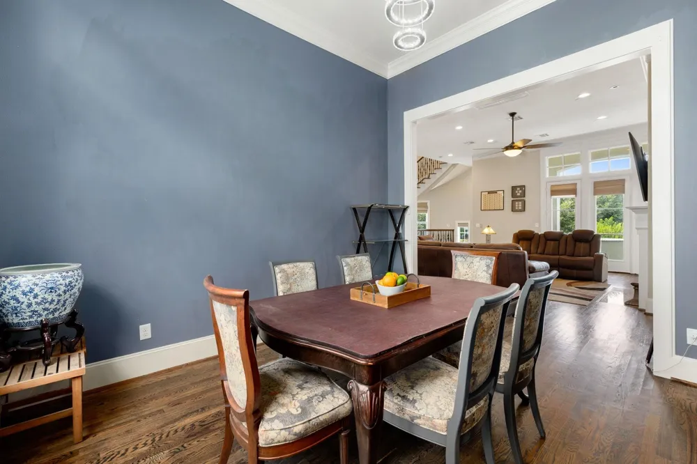 2716 Arabelle Street Houston, TX 77007