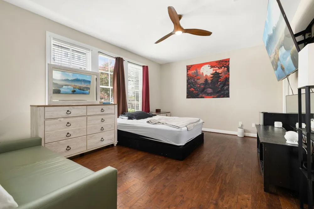 2716 Arabelle Street Houston, TX 77007