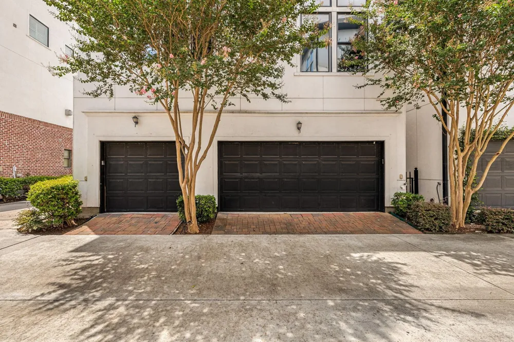 2716 Arabelle Street Houston, TX 77007