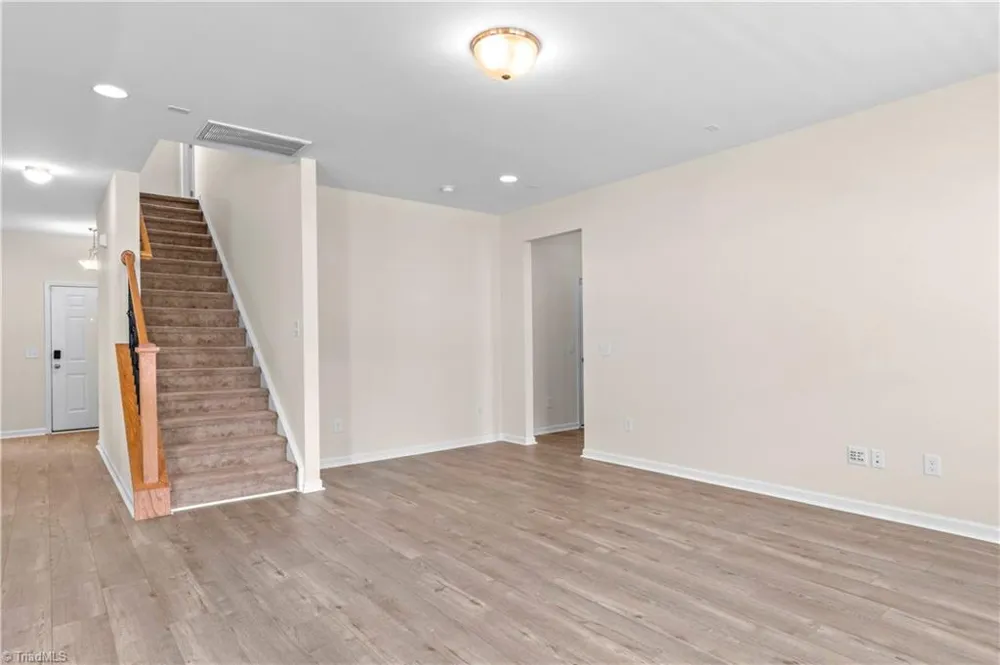 4074 Medina Court Pfafftown, NC 27040