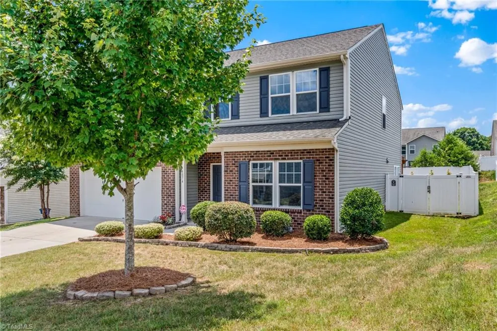 4074 Medina Court Pfafftown, NC 27040
