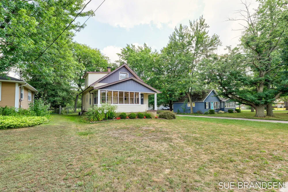 357 State Street Zeeland City, MI 49464