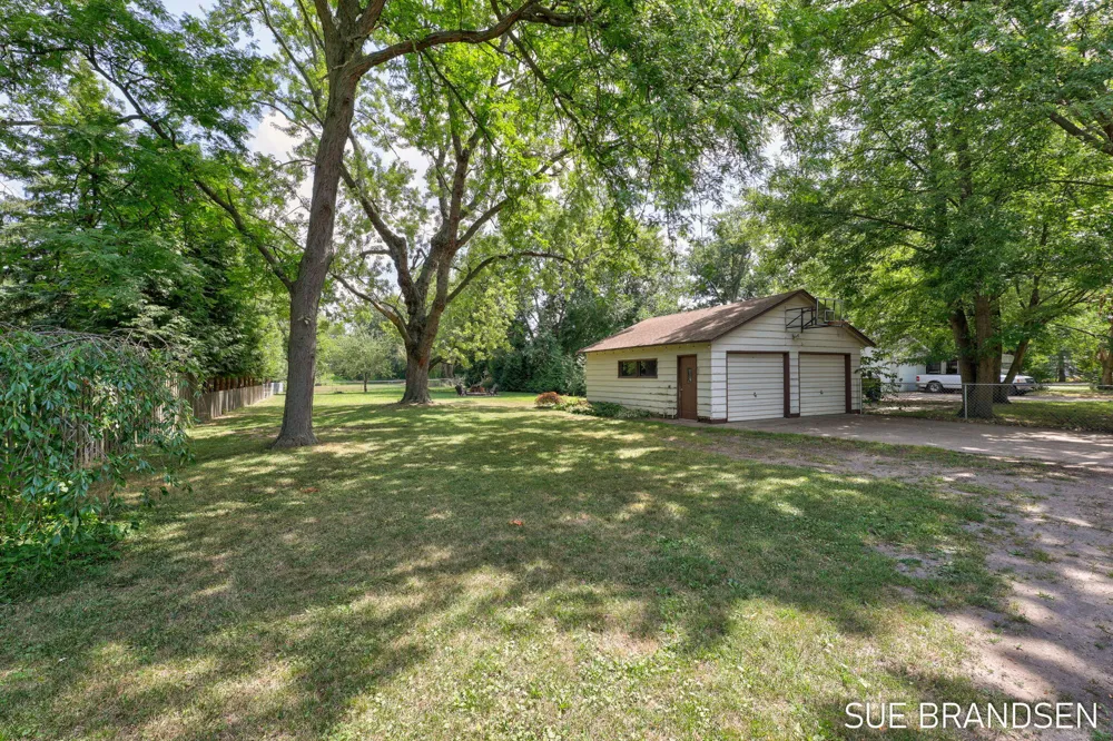 357 State Street Zeeland City, MI 49464