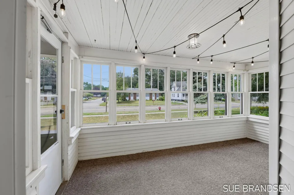 357 State Street Zeeland City, MI 49464