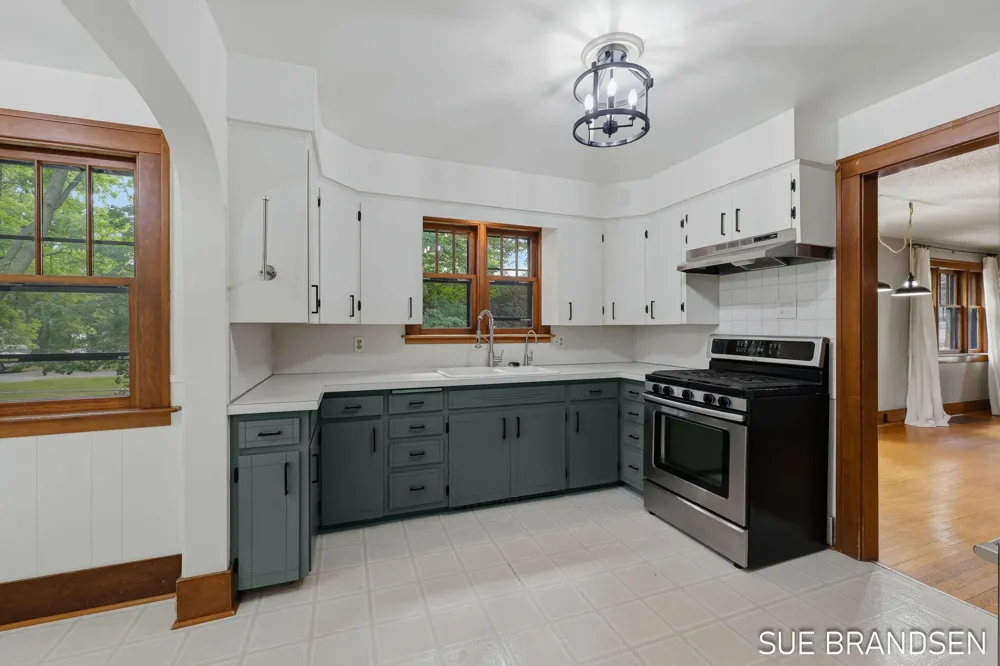 357 State Street Zeeland City, MI 49464