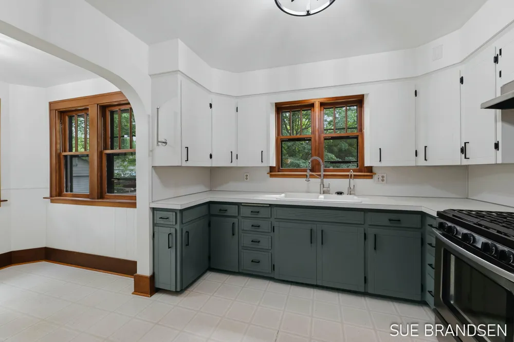 357 State Street Zeeland City, MI 49464
