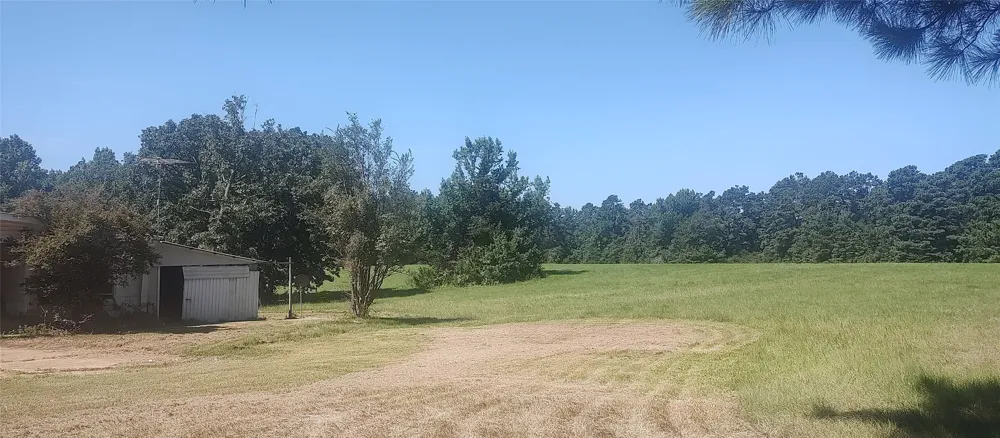 381 County Road 4688 Tenaha, TX 75974