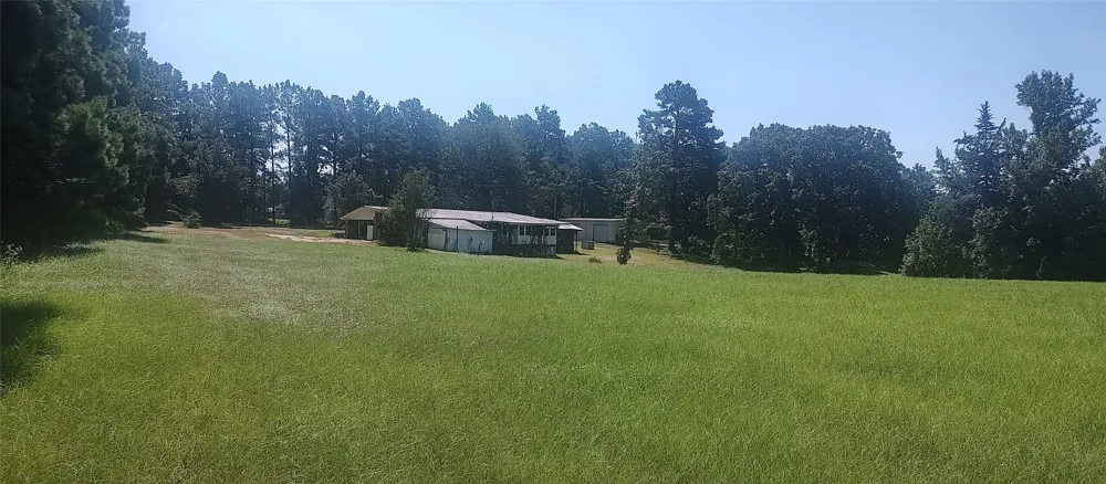 381 County Road 4688 Tenaha, TX 75974