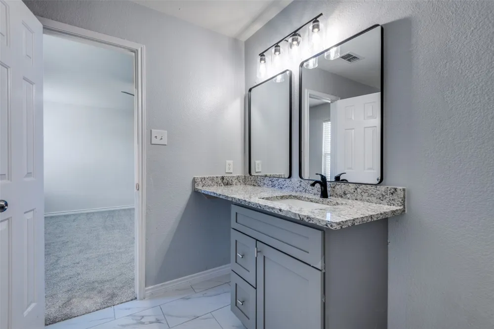 312 Stanford Forney, TX 75126