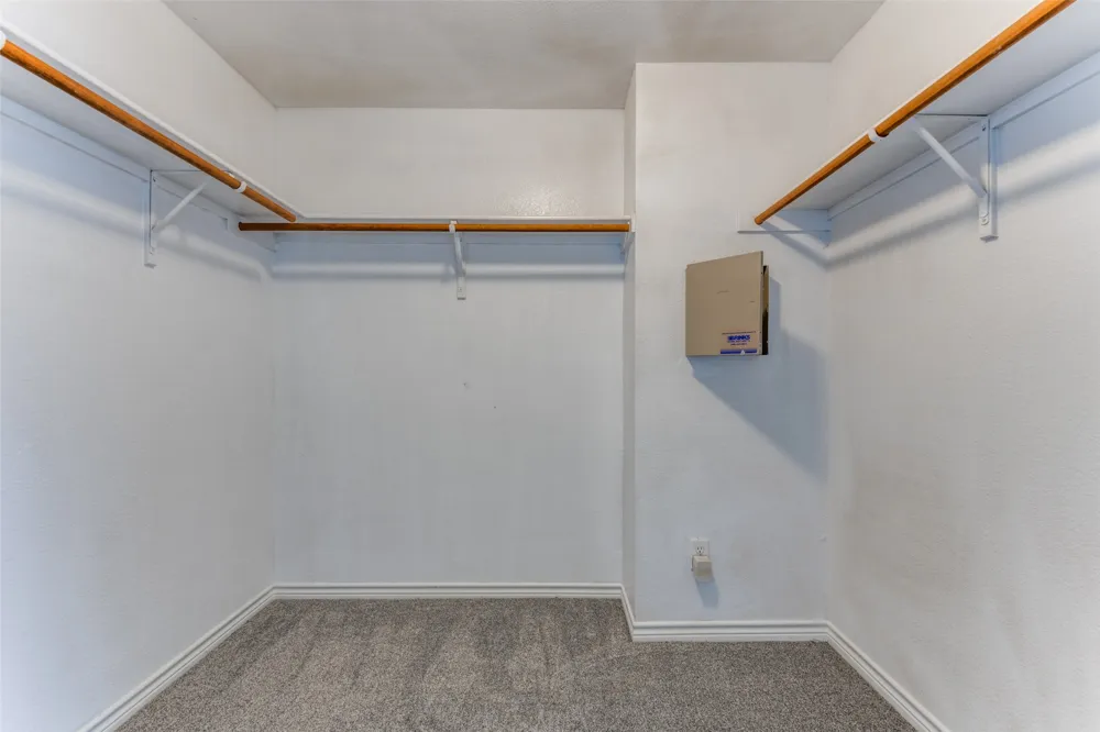 312 Stanford Forney, TX 75126