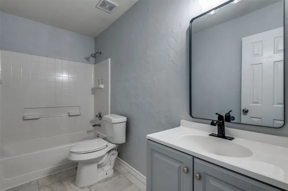 312 Stanford Forney, TX 75126