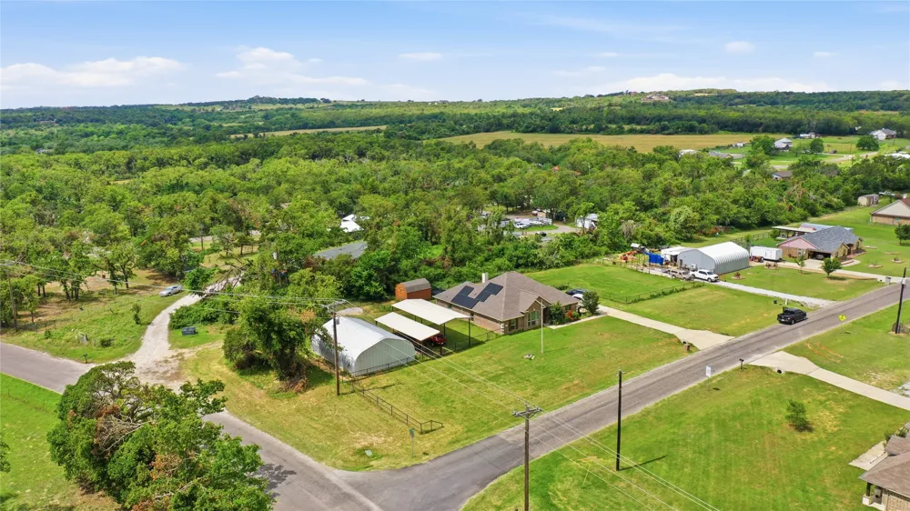 101 Hampton Lane Springtown, TX 76082
