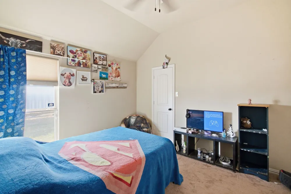 101 Hampton Lane Springtown, TX 76082