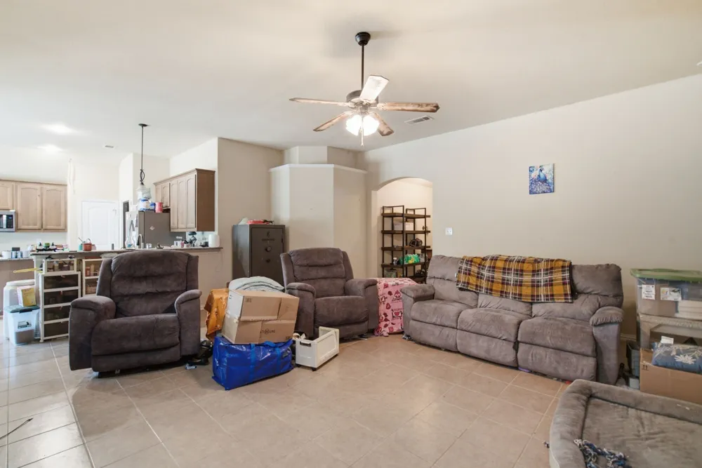 101 Hampton Lane Springtown, TX 76082