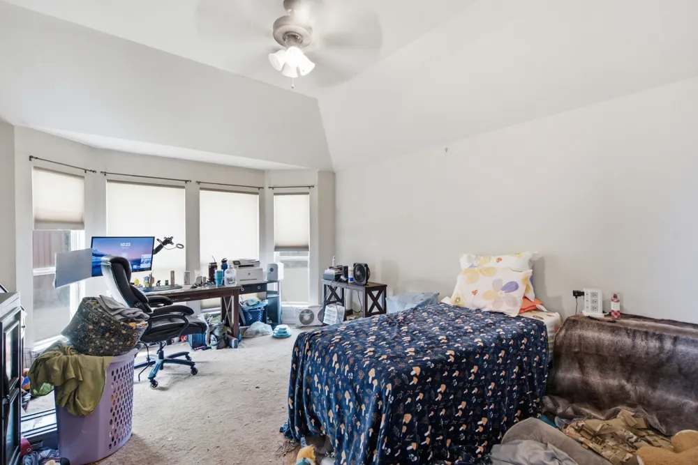 101 Hampton Lane Springtown, TX 76082