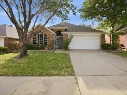 2101 Oak Manor Drive