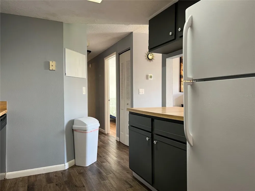 5026 WATER OAK DRIVE #208 Bradenton, FL 34207