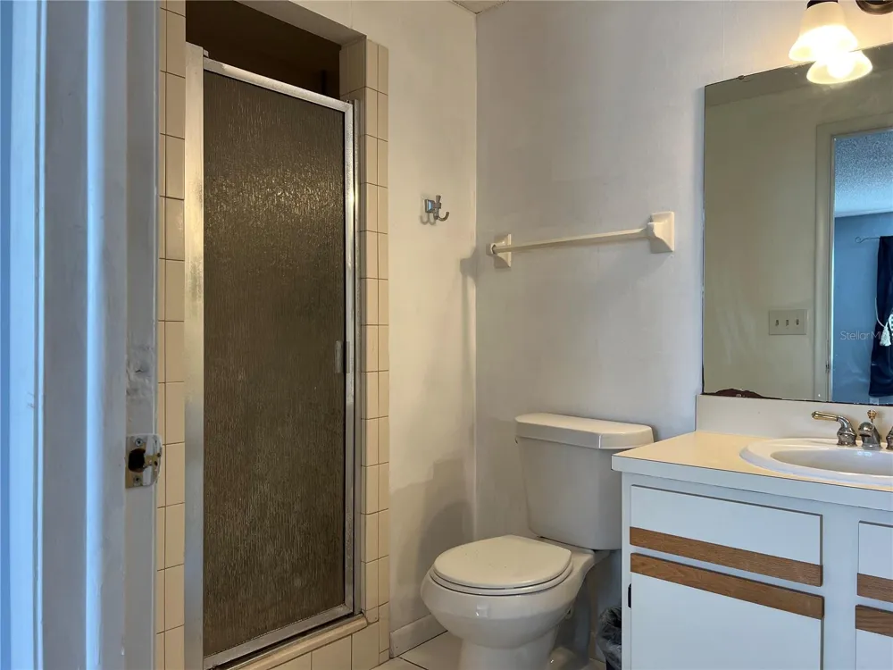 5026 WATER OAK DRIVE #208 Bradenton, FL 34207