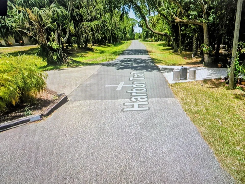 327 HARBOR TRAIL Deltona, FL 32725