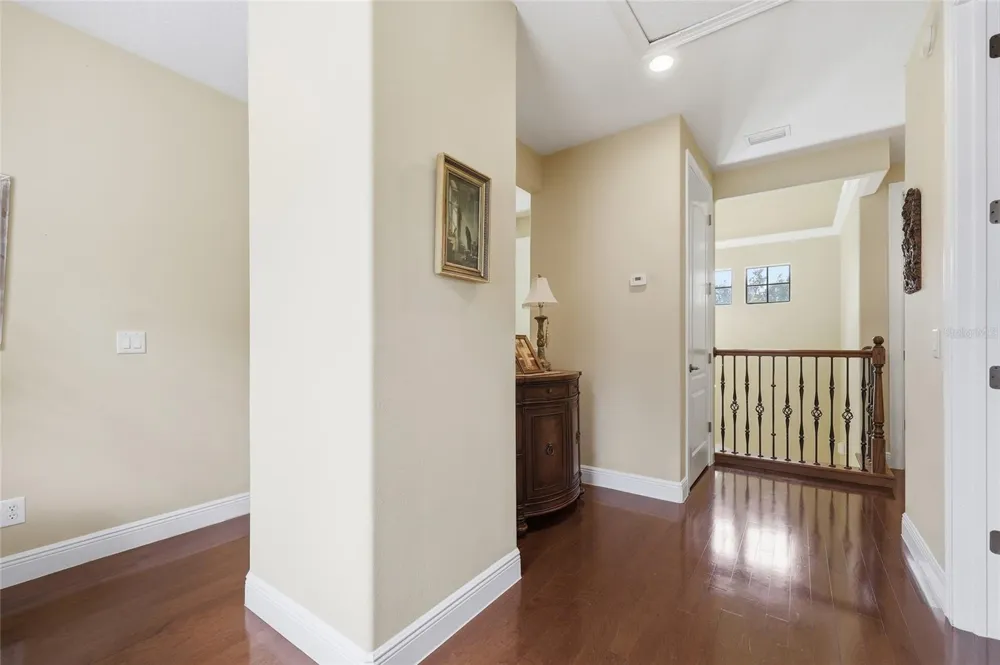 315 W BLUE WATER EDGE DRIVE Eustis, FL 32736