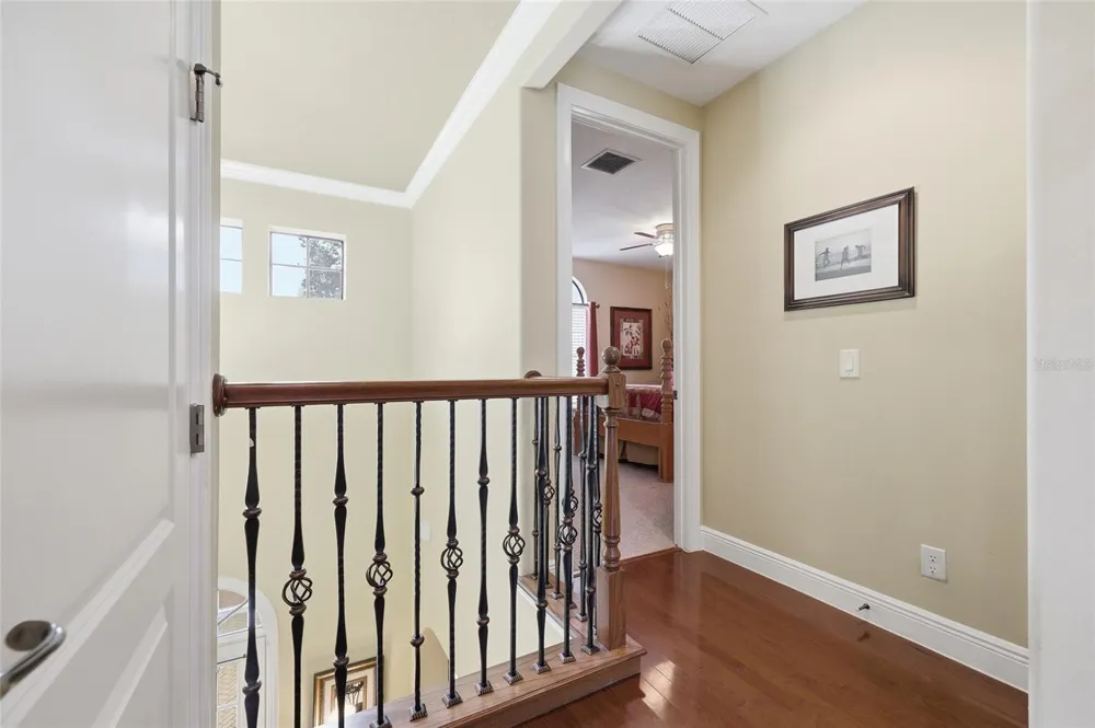 315 W BLUE WATER EDGE DRIVE Eustis, FL 32736