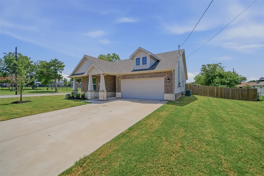 3314 Gordon Street Greenville, TX 75401