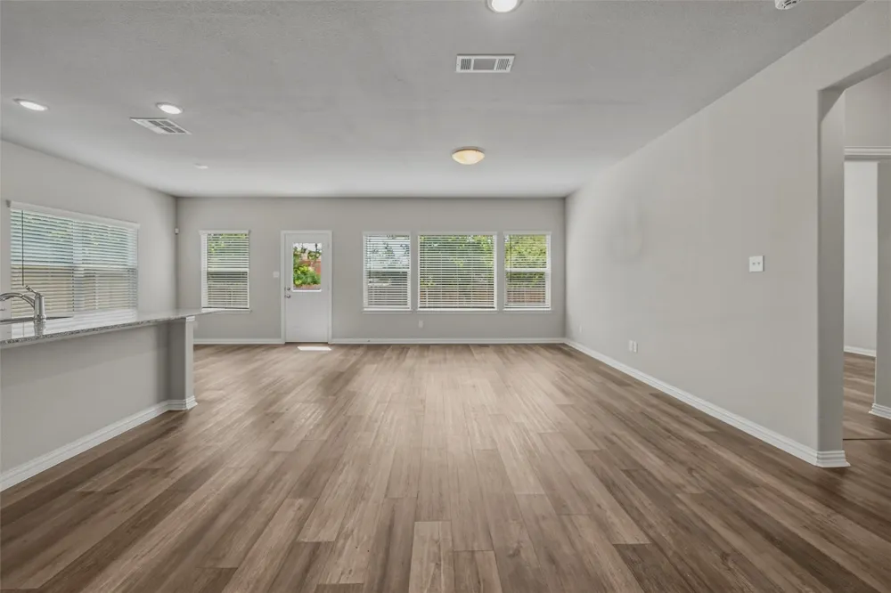 3314 Gordon Street Greenville, TX 75401