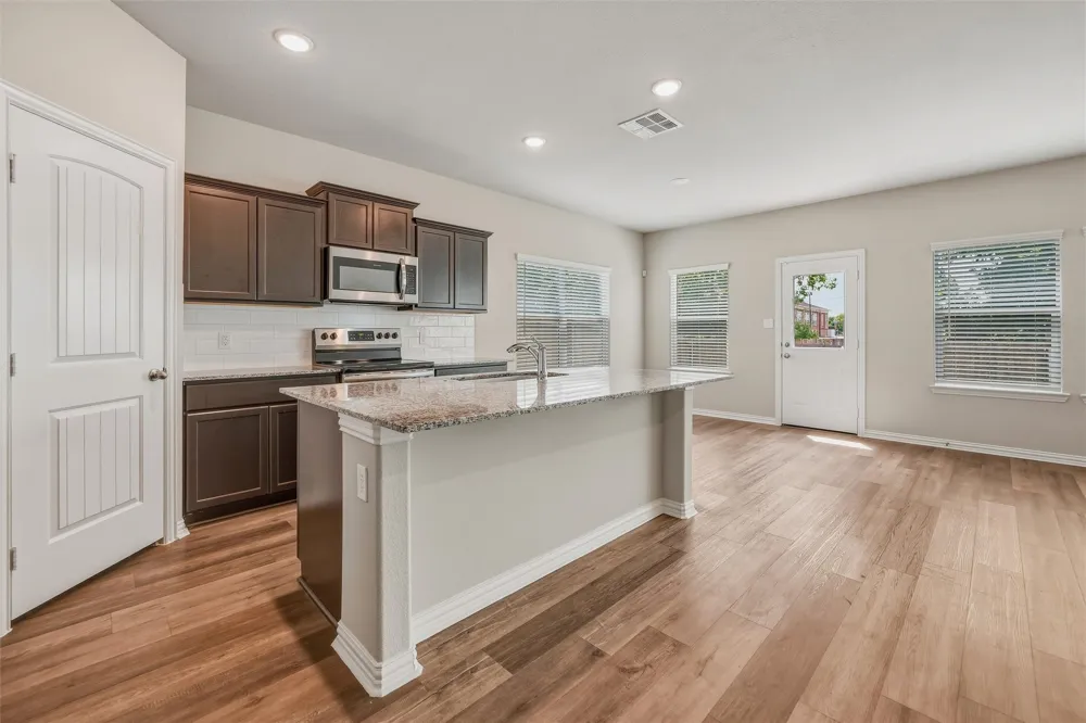 3314 Gordon Street Greenville, TX 75401