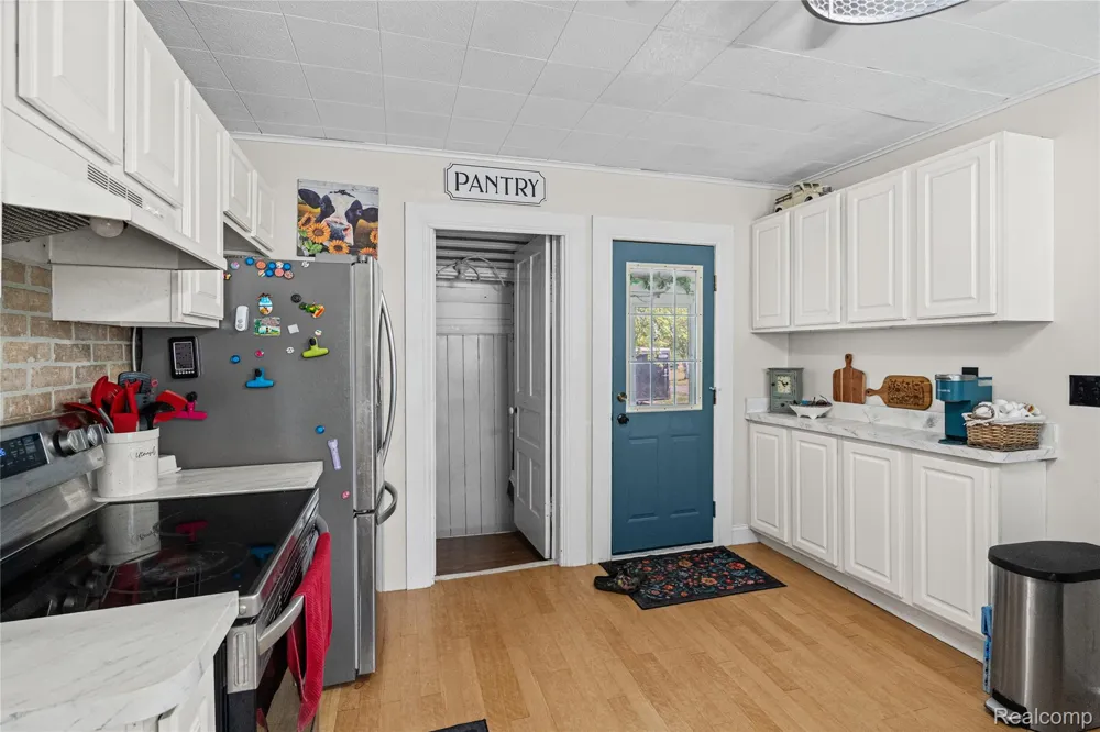 1175 S Morrish Road Clayton Charter Township, MI 48532