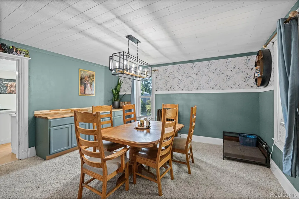 1175 S Morrish Road Clayton Charter Township, MI 48532