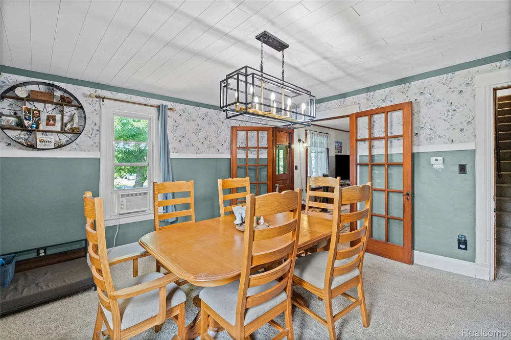1175 S Morrish Road Clayton Charter Township, MI 48532