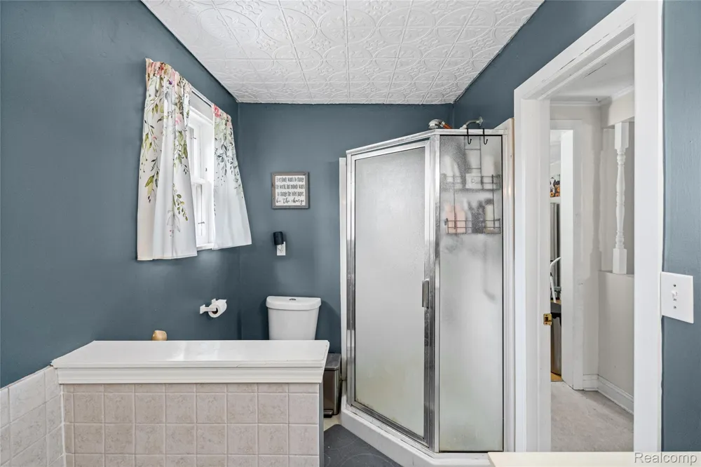 1175 S Morrish Road Clayton Charter Township, MI 48532