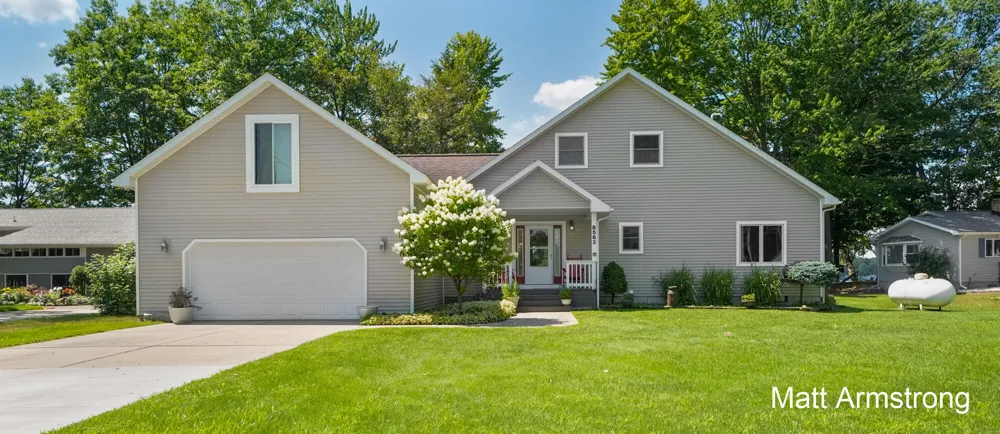 8563 Lynwood Lane Martiny Township, MI 49332