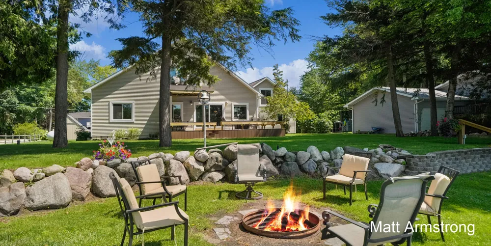 8563 Lynwood Lane Martiny Township, MI 49332