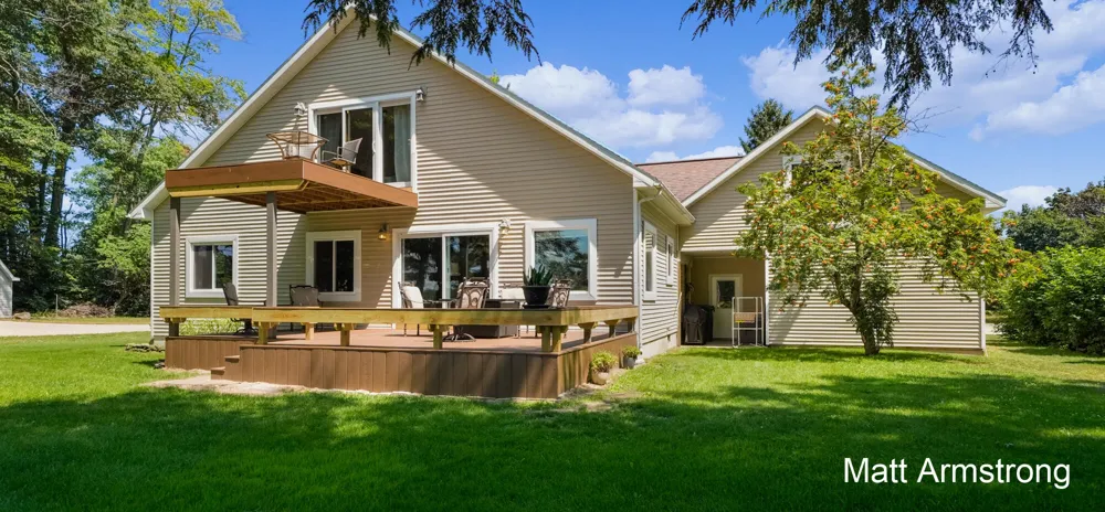 8563 Lynwood Lane Martiny Township, MI 49332