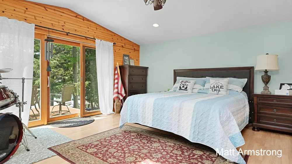 8563 Lynwood Lane Martiny Township, MI 49332