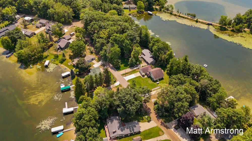 8563 Lynwood Lane Martiny Township, MI 49332