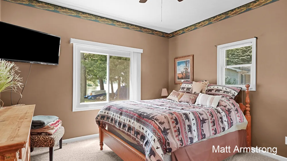 8563 Lynwood Lane Martiny Township, MI 49332