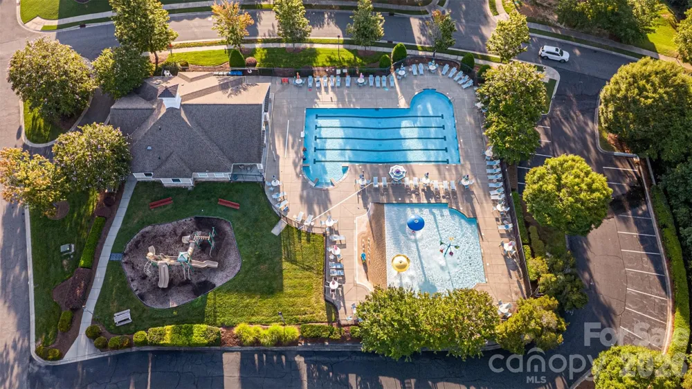 7819 Lamington Drive Fort Mill, SC 29707